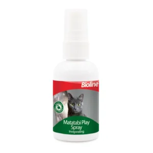 Bioline Matatabi Play Spray 50ml, a natural cat attractant to encourage play and reduce stress.